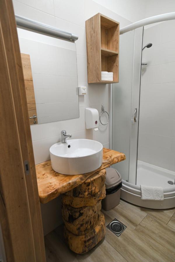 Aparthotel Twenty Park à Kikinda Extérieur photo